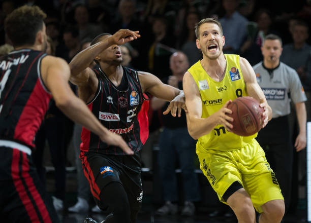 更是让人们 更是让人们