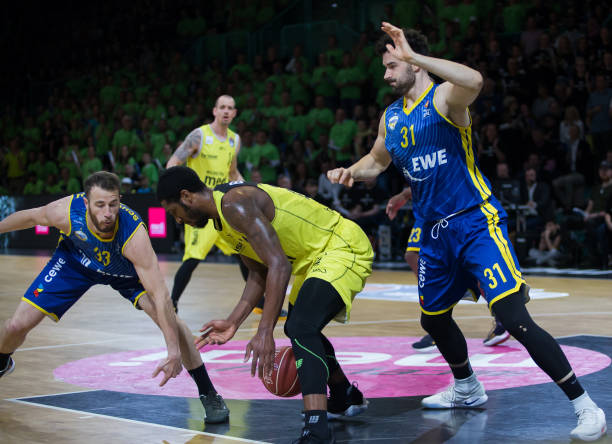 的亚洲杯四 的亚洲杯四