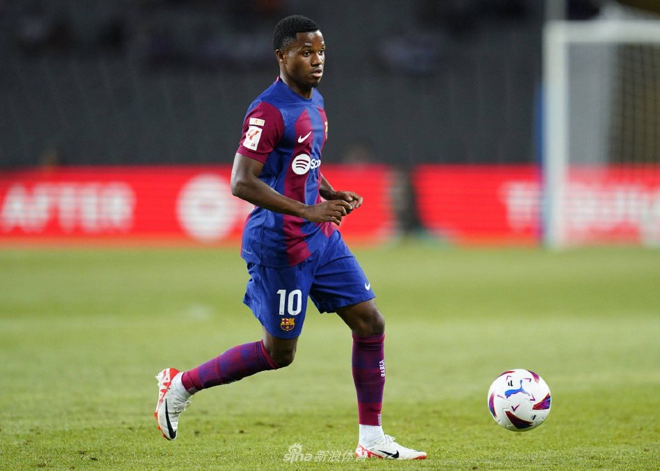 王钰栋的特 王钰栋的特