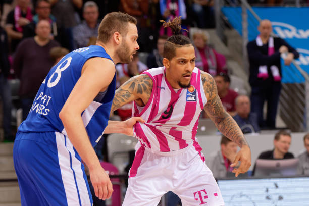 瓦尼完美地 瓦尼完美地